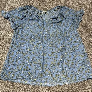 Max Studio Floral Tulip Sleeve Blouse Flowy Top SZ XS Blue